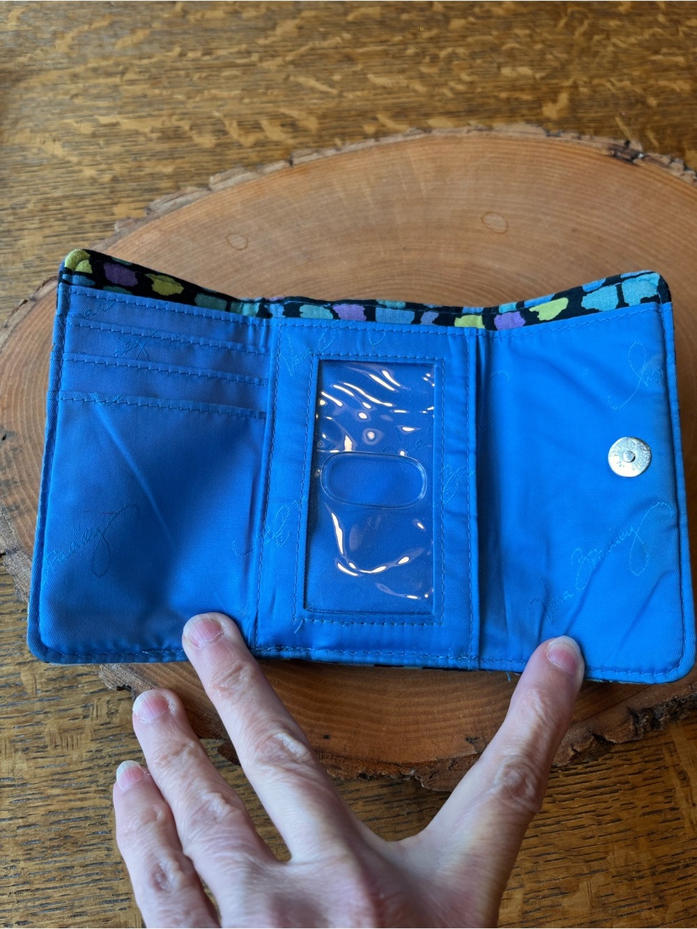 Vera Bradley Kisslock Tri-fold Wallet in “Indigo Pop” - Picture 5 of 7